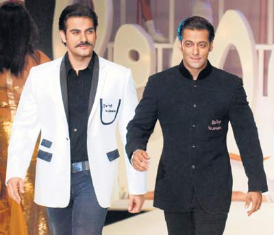 Salman gives Eid a miss, Arbaaz says fret not